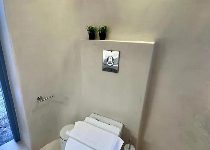 Okeanos 3, Sea & Garden View ヴィラ Foinikiá