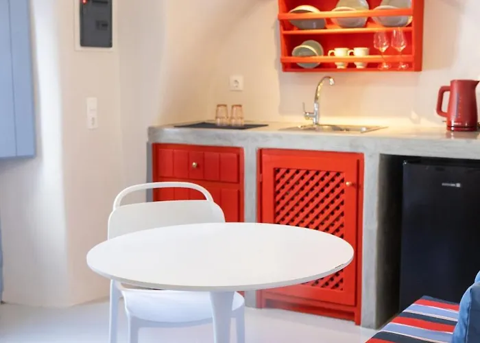 Okeanos 3, Sea & Garden View