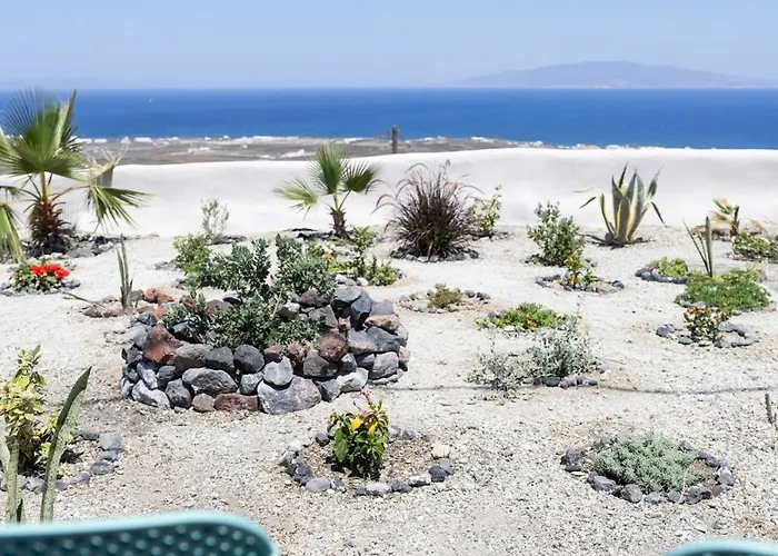 Okeanos 3, Sea & Garden View