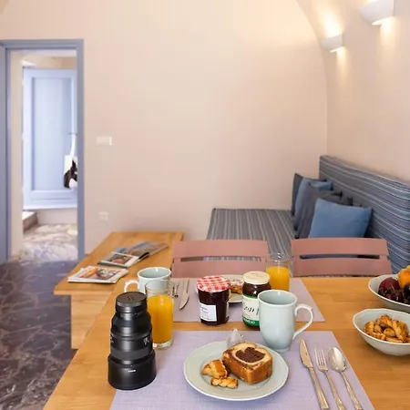 Okeanos 3, Sea & Garden View Foinikiá